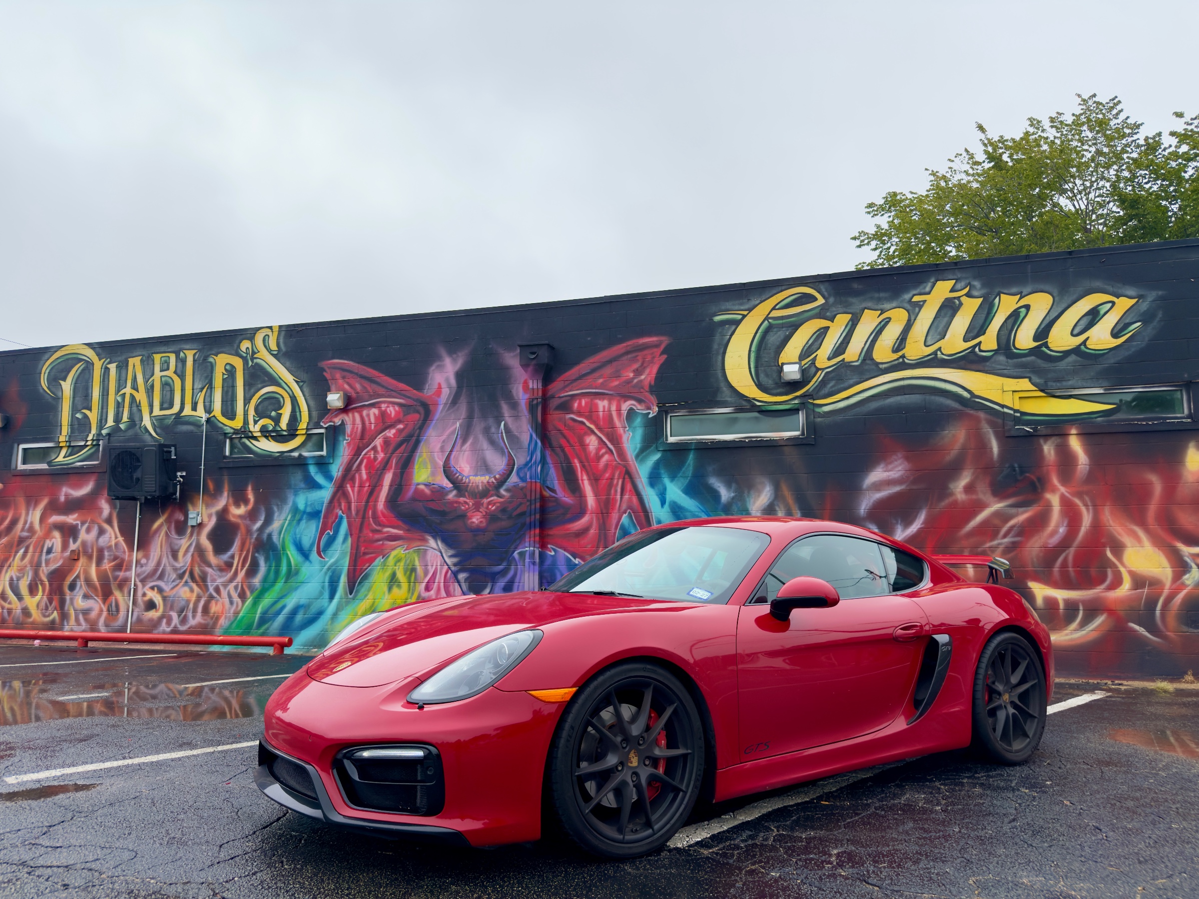 Porsche GTS at Diablo